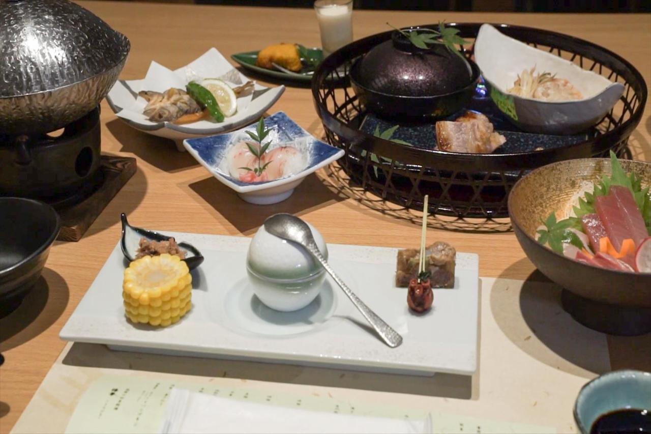 熊野の宿海ひかり Kumano Buitenkant foto
